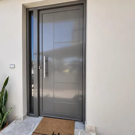 Dioni'S Gem - Marathoupoli'S Seaside Getaway 公寓 *